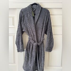 Women’s Just Love Robe Chevron Texture Fleece Bath Robe-size XL